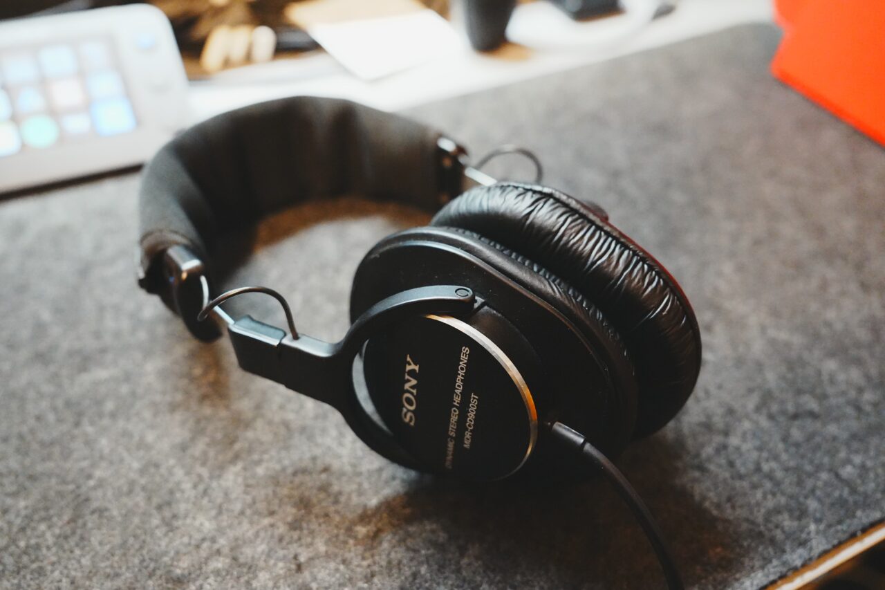 MDR-900ST