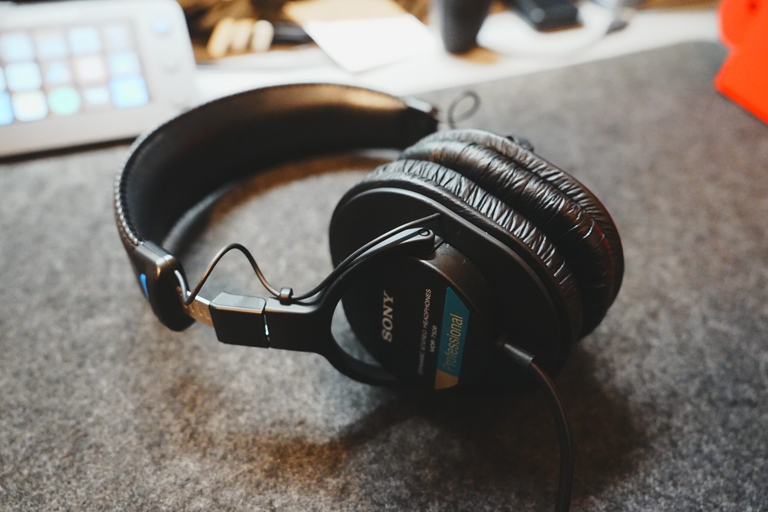 MDR-7506